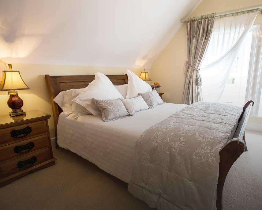 Tullyglass House Hotel Ballymena Kamer foto