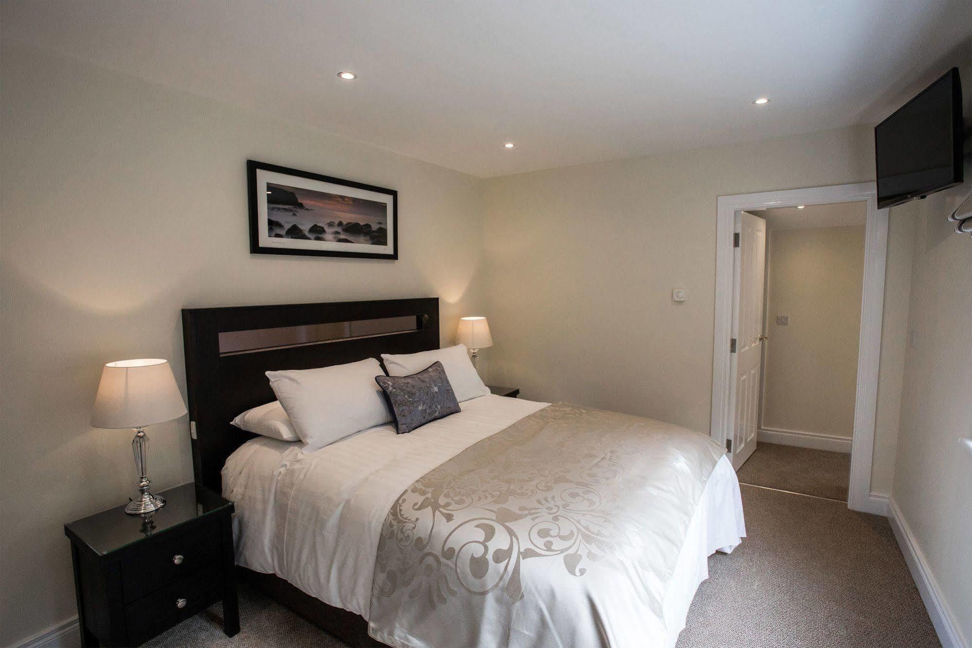 Tullyglass House Hotel Ballymena Buitenkant foto
